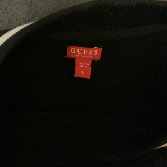 Guess cropped black sweater - Picture 2 of 3
